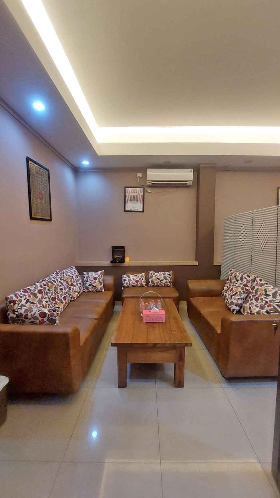 Kantor Pinang Ranti TMII